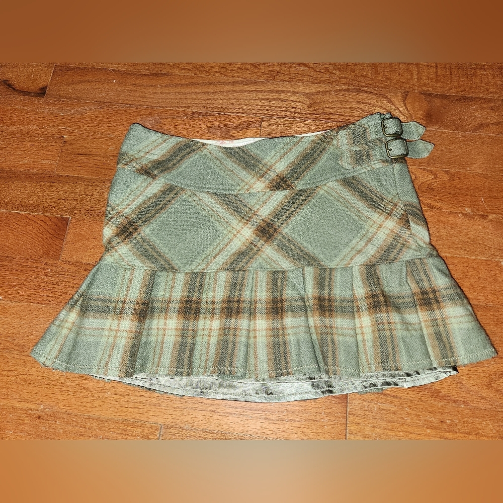 Abercrombie & Fitch Green Plaid Mini Skirt - Picture 2 of 5
